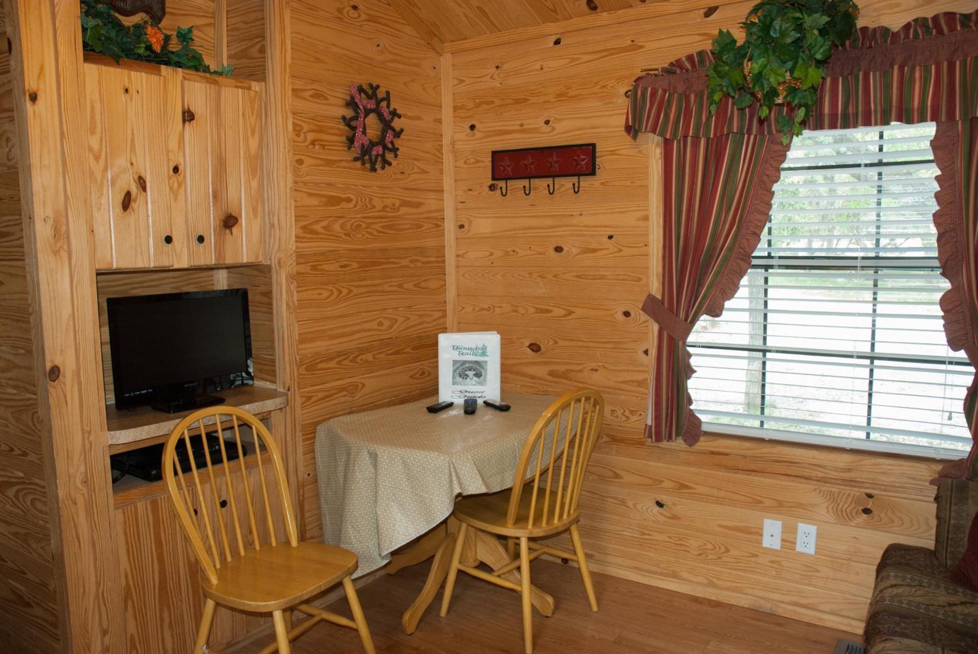 Medina Lake Camping Resort Cabin 3 Lakehills Extérieur photo